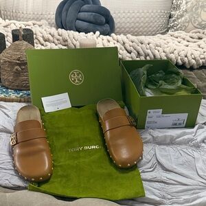 Tory Burch Mellow Stud Mule Vachetta Leather Caramel Corn 10